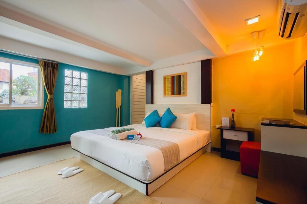 Anchor Boutique House Hotel Patong Kültér fotó