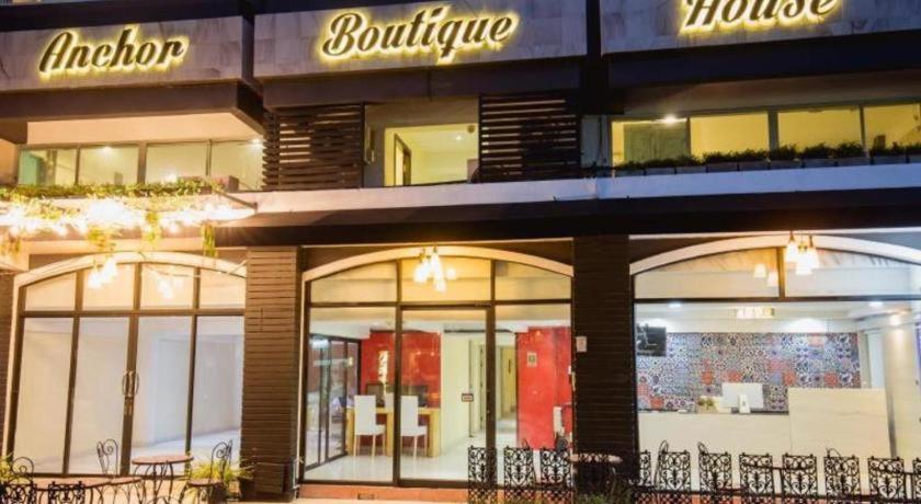 Anchor Boutique House Hotel Patong Kültér fotó